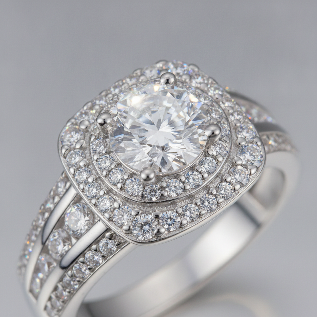 Round Halo Ring — image 2