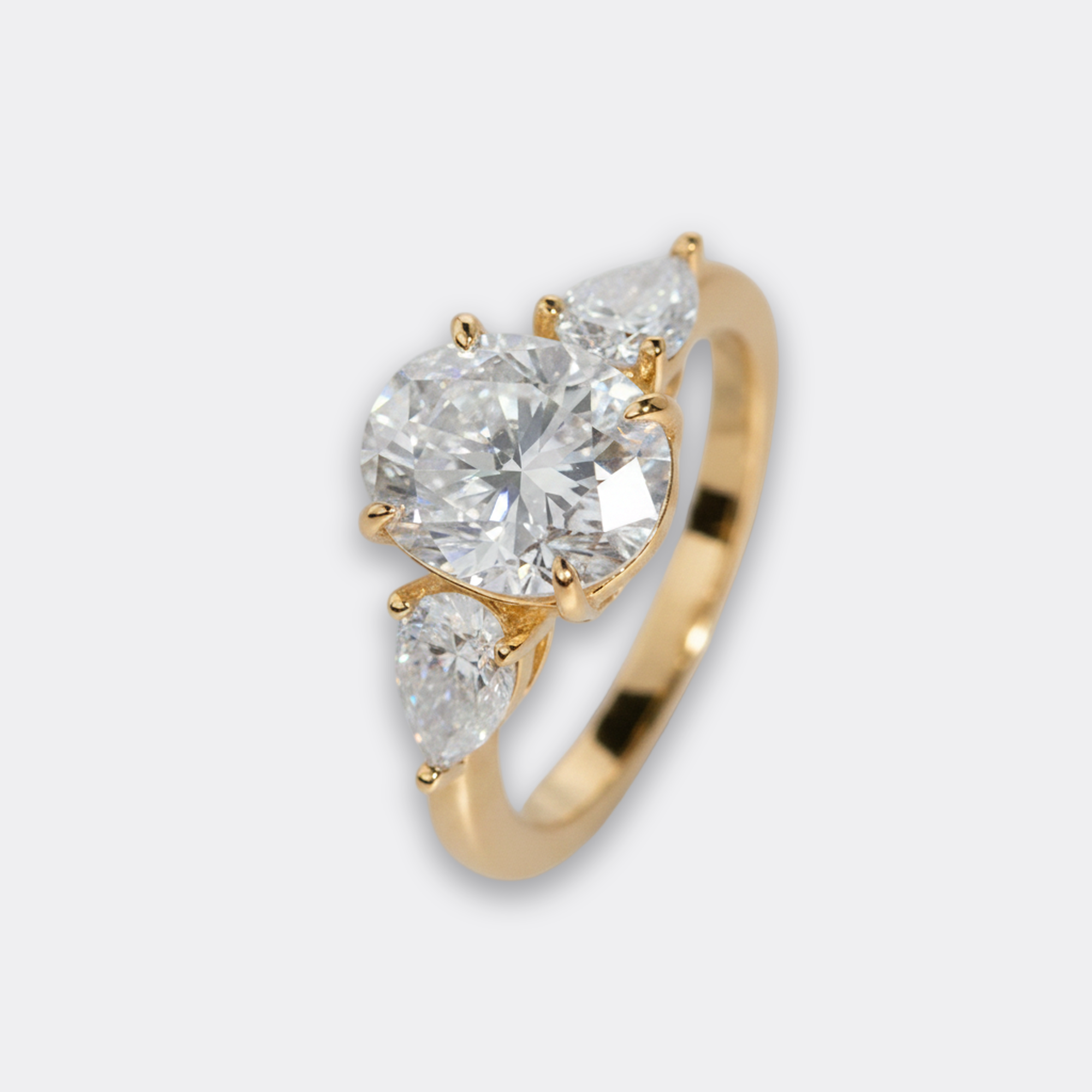 3ct Oval Bridal Set in gold