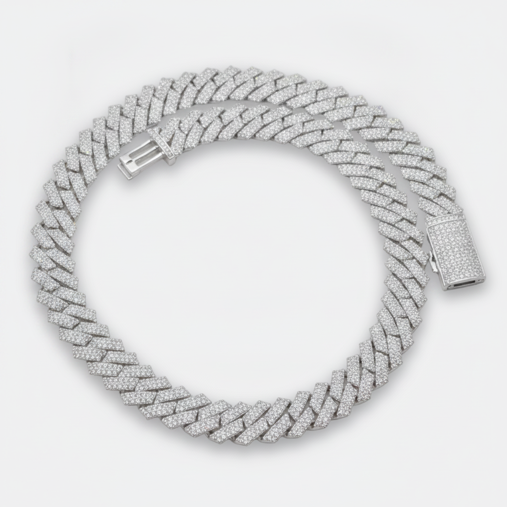 14mm Two-Tone Cuban Necklace detail